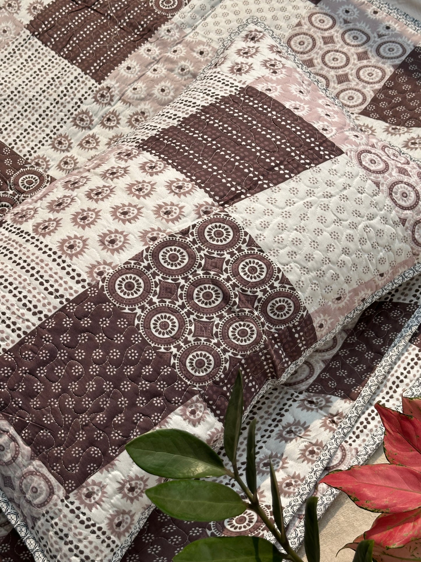 PATCHWORK QUILTED BEDCOVER